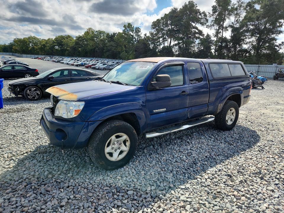 Auction sale of the 2005 Toyota Tacoma, vin: 5TEUU42N05Z007799, lot number: 71504516
