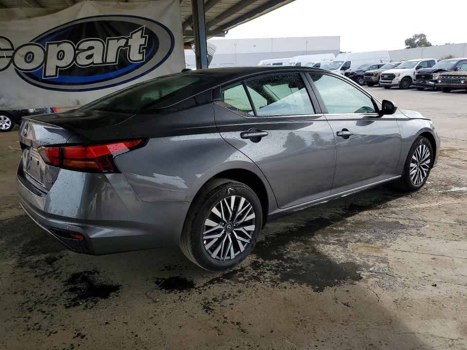 2026 Nissan Altima მანქანა იყიდება აუქციონზე, vin: 1N4BL4DW8TN304616, აუქციონის ნომერი: 71506136