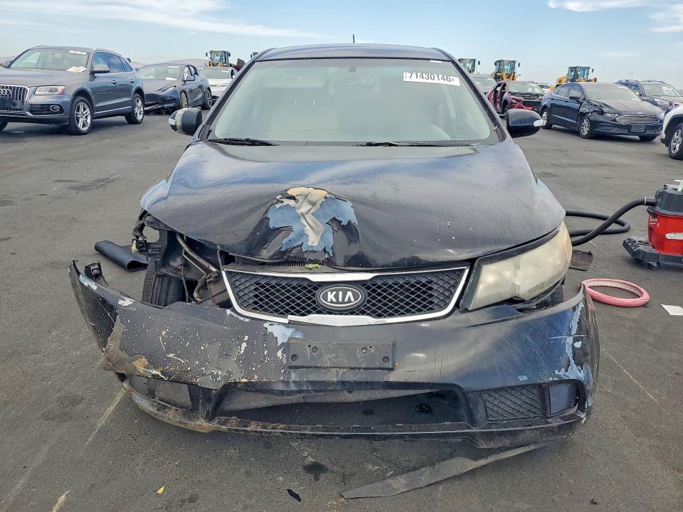 71430146 :رقم المزاد ، KNAFU4A24A5239154 vin ، 2010 Kia Forte مزاد بيع