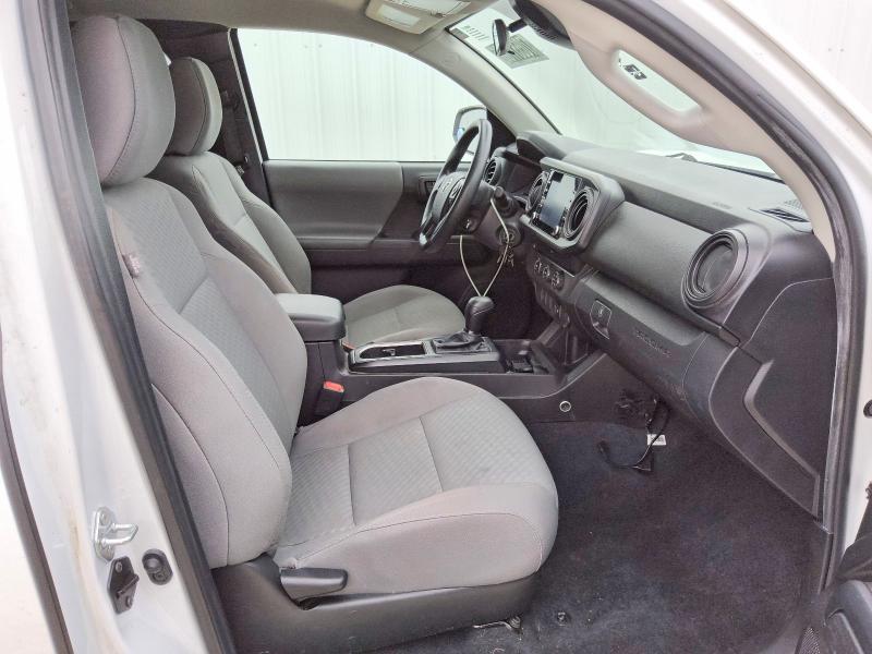 Продаж на аукціоні авто 2022 Toyota Tacoma, vin: 3TYRX5GN7NT054941, номер лоту: 70551766