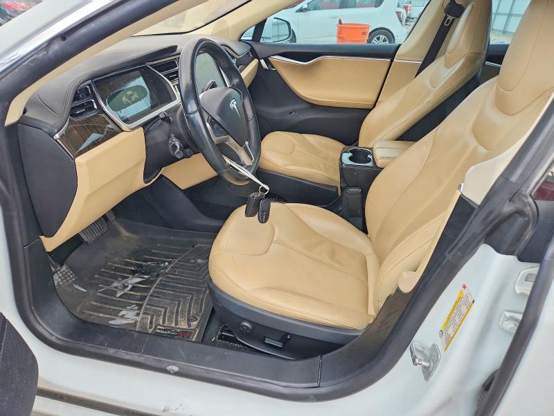 71671896 :رقم المزاد ، 5YJSA1AC1DFP10231 vin ، 2013 Tesla Model S مزاد بيع