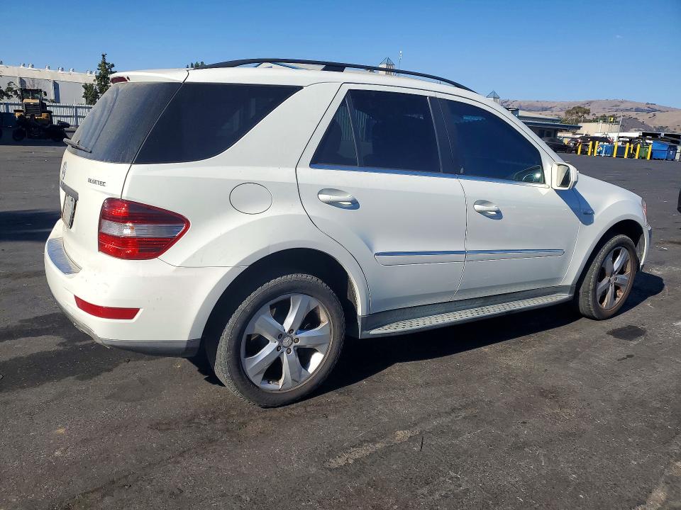 Продаж на аукціоні авто 2010 Mercedes-benz Ml, vin: 4JGBB2FB0AA621141, номер лоту: 72244236