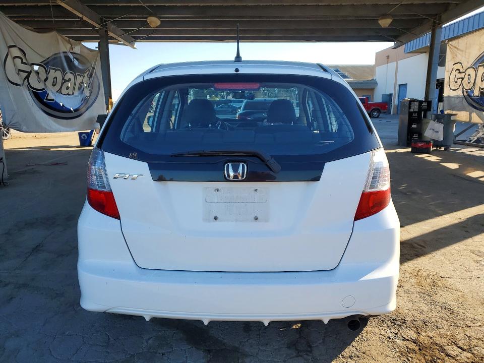 72025756 :رقم المزاد ، JHMGE8H38CC035643 vin ، 2012 Honda Fit مزاد بيع