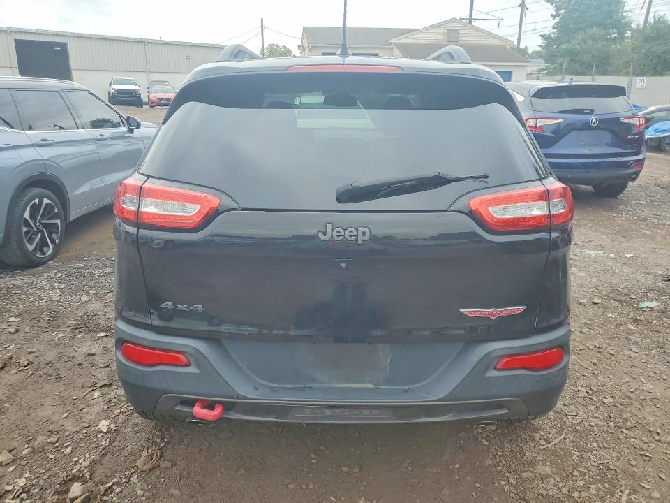 2015 Jeep Cherokee მანქანა იყიდება აუქციონზე, vin: 1C4PJMBS2FW786696, აუქციონის ნომერი: 71013246