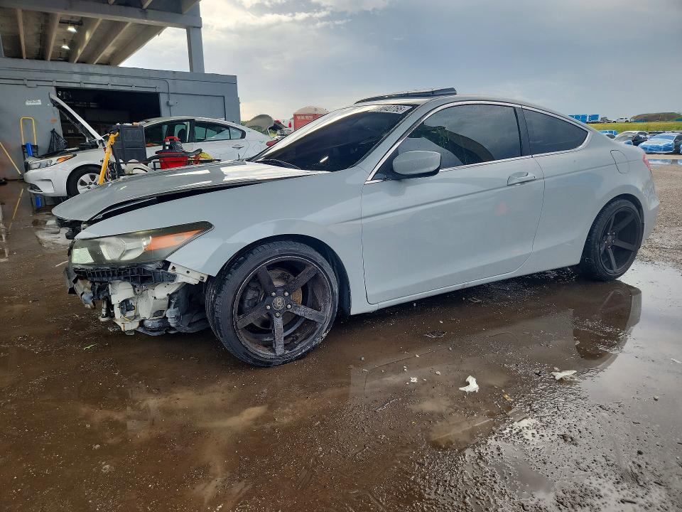 2009 Honda Accord მანქანა იყიდება აუქციონზე, vin: 1HGCS12749A022888, აუქციონის ნომერი: 71040766