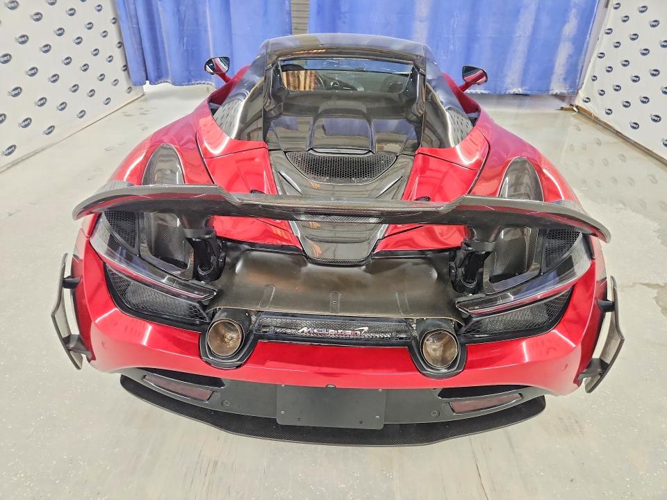 71142806 :رقم المزاد ، SBM14FCA9LW005349 vin ، 2020 Mclaren Automotive 720s مزاد بيع