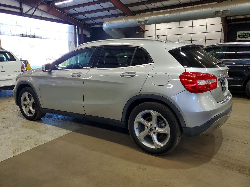 71964896 :رقم المزاد ، WDCTG4GB5JJ429048 vin ، 2018 Mercedes-benz Gla مزاد بيع