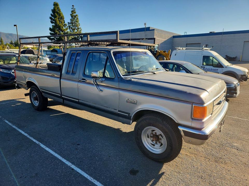 1988 Ford F250 მანქანა იყიდება აუქციონზე, vin: 1FTHX25G6JKA25426, აუქციონის ნომერი: 72063776