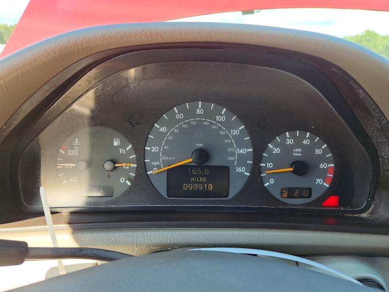 Продаж на аукціоні авто 2002 Mercedes-benz Clk, vin: WDBLK70G52T102472, номер лоту: 71745326