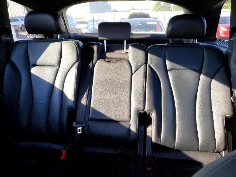 Продажа на аукционе авто 2018 Audi Q7, vin: WA1LAAF74JD050490, номер лота: 72175496
