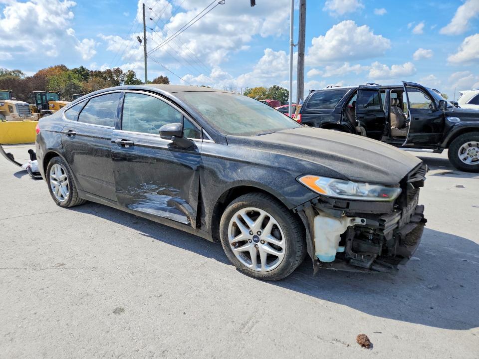 71389696 :رقم المزاد ، 1FA6P0HD1G5128439 vin ، 2016 Ford Fusion مزاد بيع