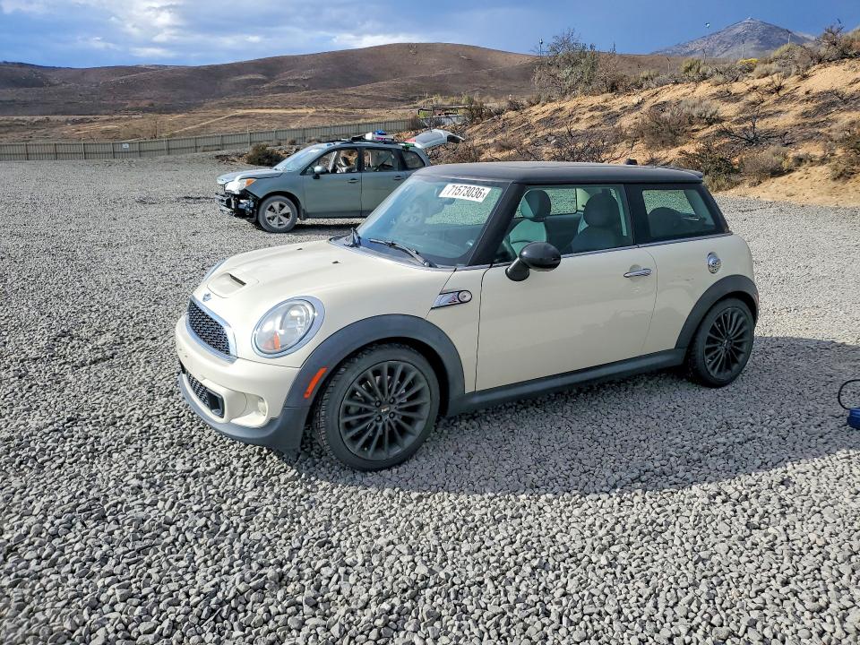 Продажа на аукционе авто 2013 Mini Cooper, vin: WMWSV3C58DT395324, номер лота: 71573036
