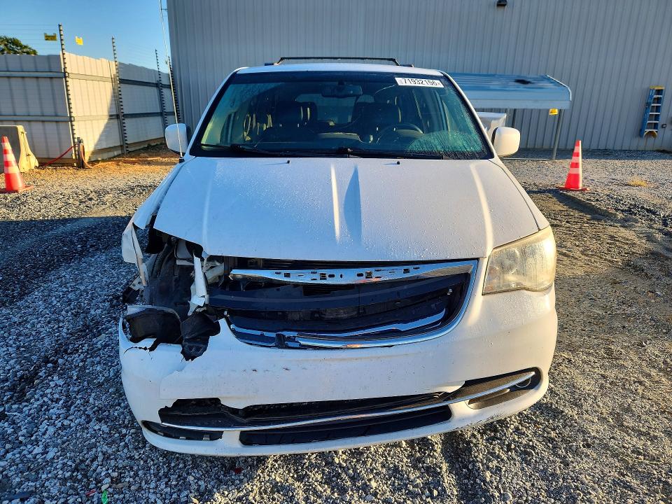 71932156 :رقم المزاد ، 2C4RC1BG2ER236239 vin ، 2014 Chrysler Town & Country مزاد بيع