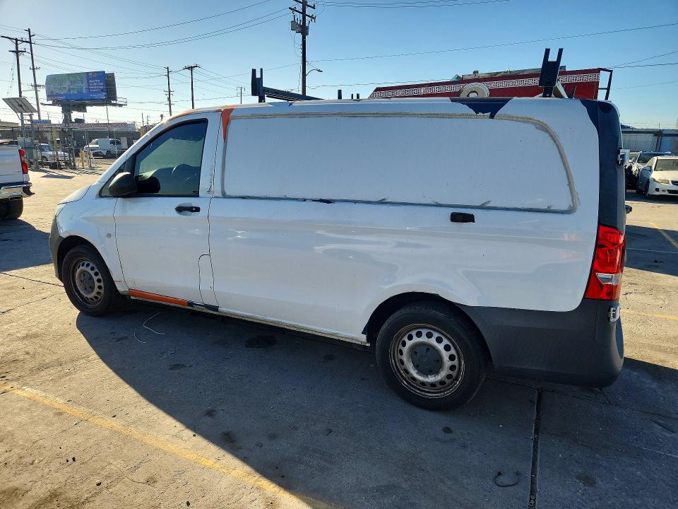 72175486 :رقم المزاد ، W1YV0BEY7L3754074 vin ، 2020 Mercedes-benz Metris مزاد بيع