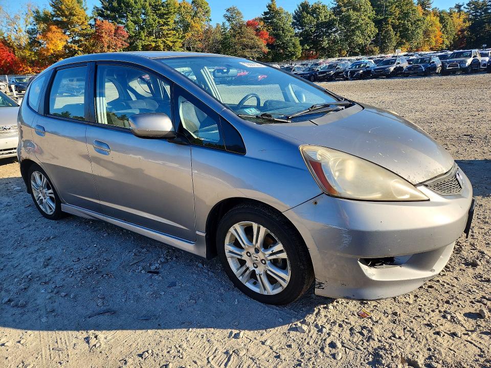 2010 Honda Fit მანქანა იყიდება აუქციონზე, vin: JHMGE8H46AS007304, აუქციონის ნომერი: 72887536