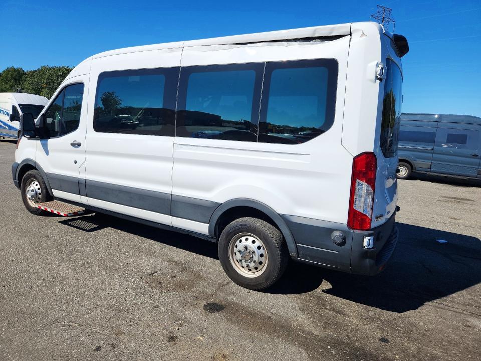 Продажа на аукционе авто 2022 Ford Transit, vin: 1FTBR2C8XNKA75151, номер лота: 71353296