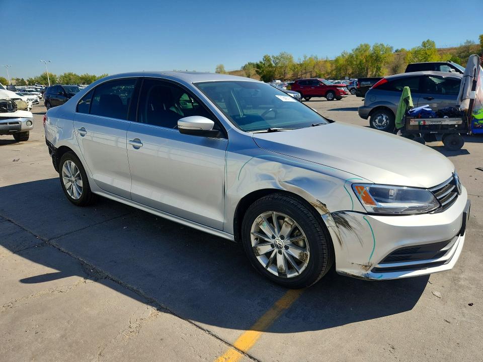 2015 Volkswagen Jetta მანქანა იყიდება აუქციონზე, vin: 3VWD07AJ2FM281898, აუქციონის ნომერი: 71940776