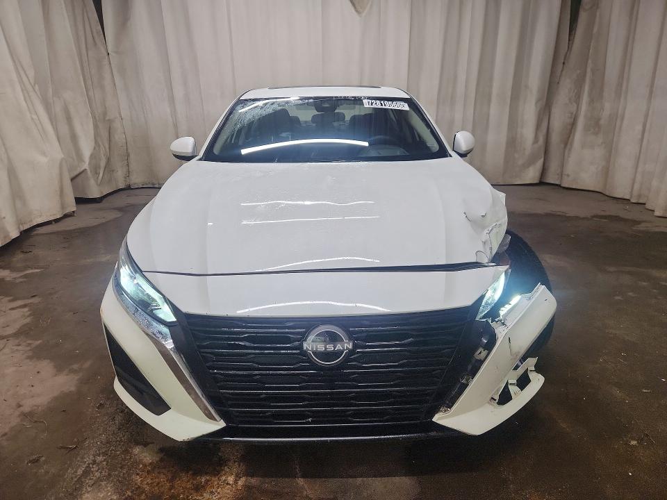 2025 Nissan Altima მანქანა იყიდება აუქციონზე, vin: 1N4BL4DV6SN364013, აუქციონის ნომერი: 72819566