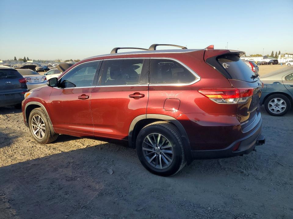 Aukcja sprzedaży 2018 Toyota Highlander, vin: 5TDJZRFH6JS886934, numer aukcji: 71049426