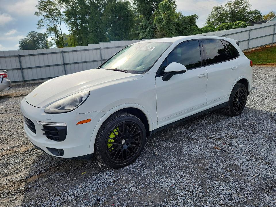 Auction sale of the 2017 Porsche Cayenne, vin: WP1AA2A2XHKA80368, lot number: 71712356