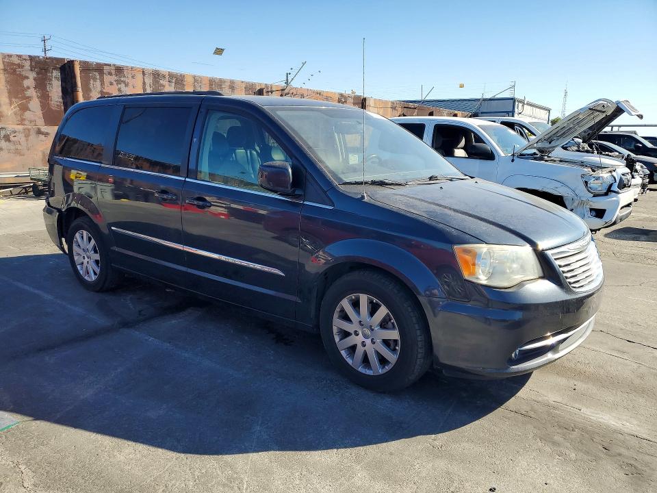 71642116 :رقم المزاد ، 2C4RC1BG0DR721963 vin ، 2013 Chrysler Town & Country مزاد بيع
