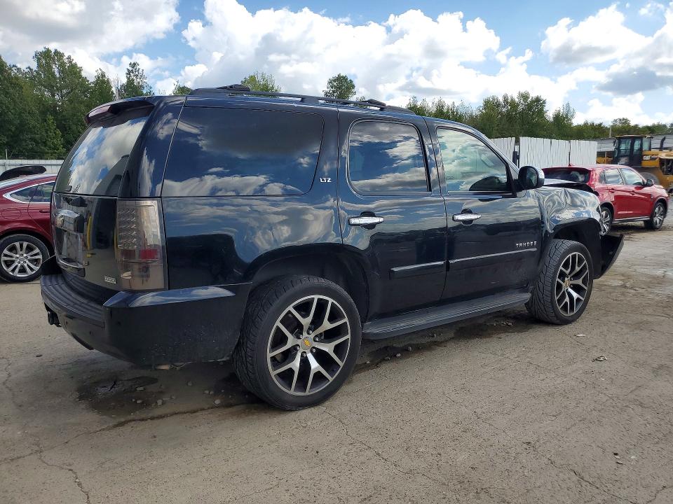2008 Chevrolet Tahoe მანქანა იყიდება აუქციონზე, vin: 1GNFC13028R187405, აუქციონის ნომერი: 72697296
