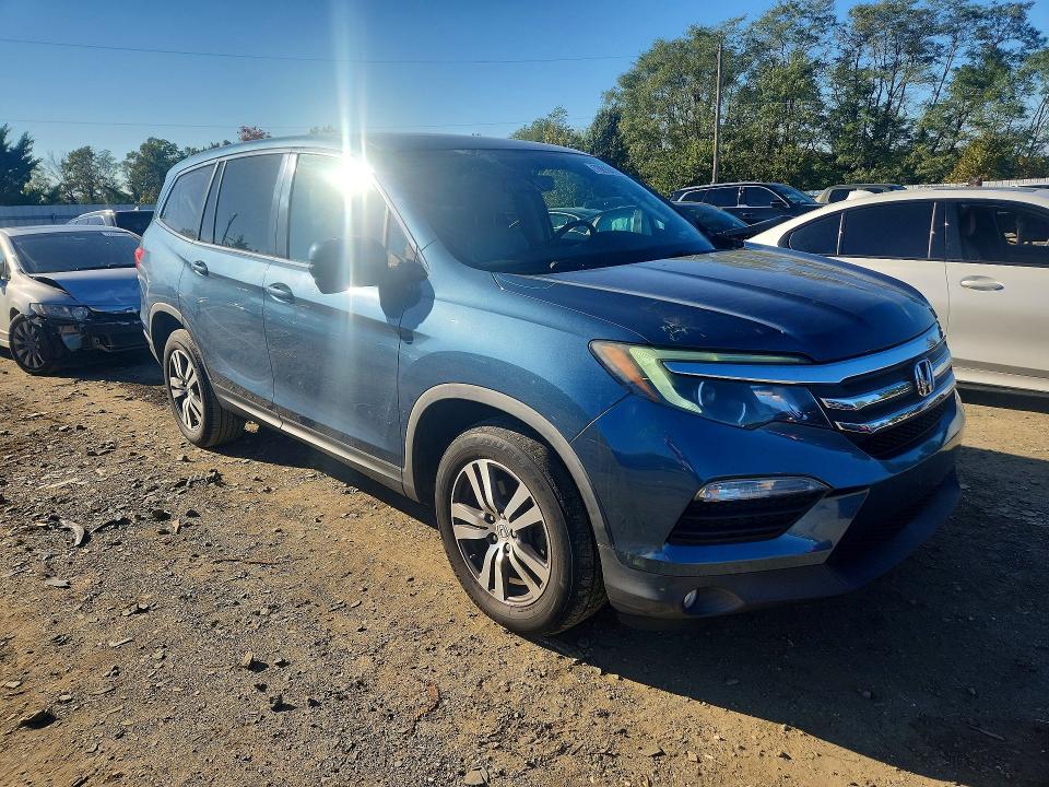 2016 Honda Pilot მანქანა იყიდება აუქციონზე, vin: 5FNYF6H57GB105957, აუქციონის ნომერი: 70918476