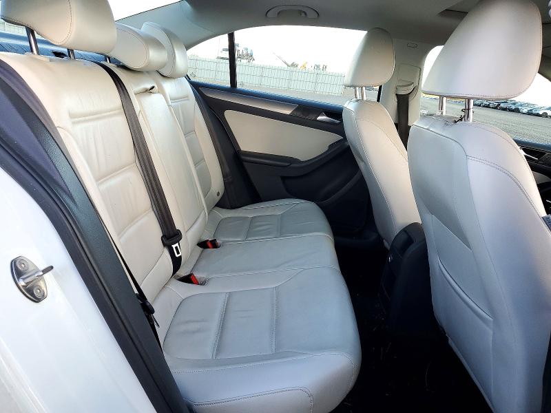Продаж на аукціоні авто 2015 Volkswagen Jetta, vin: 3VWLA7AJ2FM282803, номер лоту: 72374846