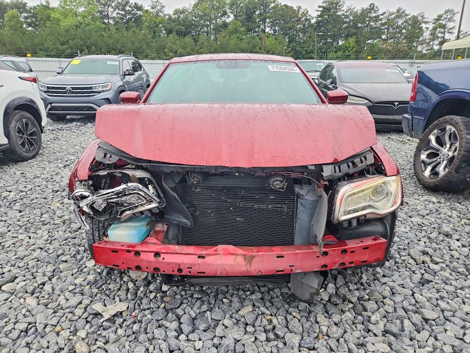 Auction sale of the 2014 Chrysler 300, vin: 2C3CCAAG2EH127958, lot number: 71594556