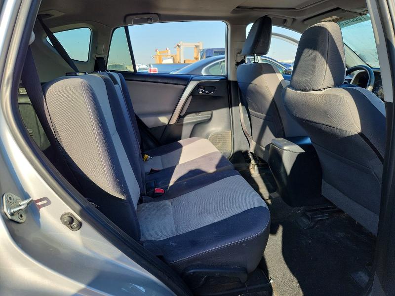 2015 Toyota Rav4 მანქანა იყიდება აუქციონზე, vin: JTMWFREV1FJ044500, აუქციონის ნომერი: 70831236