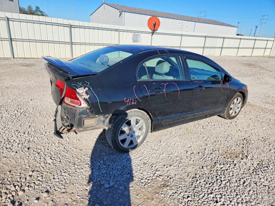 70680366 :رقم المزاد ، 2HGFA16548H303243 vin ، 2008 Honda Civic مزاد بيع