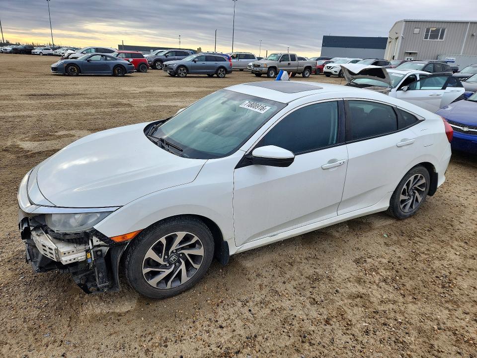 Продажа на аукционе авто 2016 Honda Civic, vin: 2HGFC2F76GH003915, номер лота: 71808916