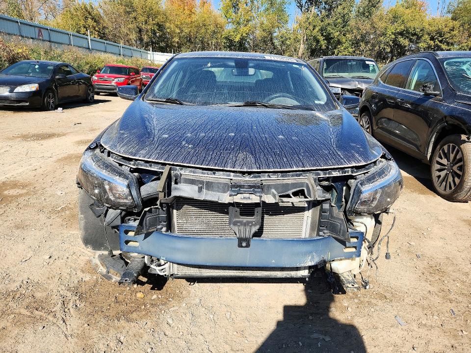 71154526 :رقم المزاد ، 1G1ZE5ST9HF126128 vin ، 2017 Chevrolet Malibu مزاد بيع