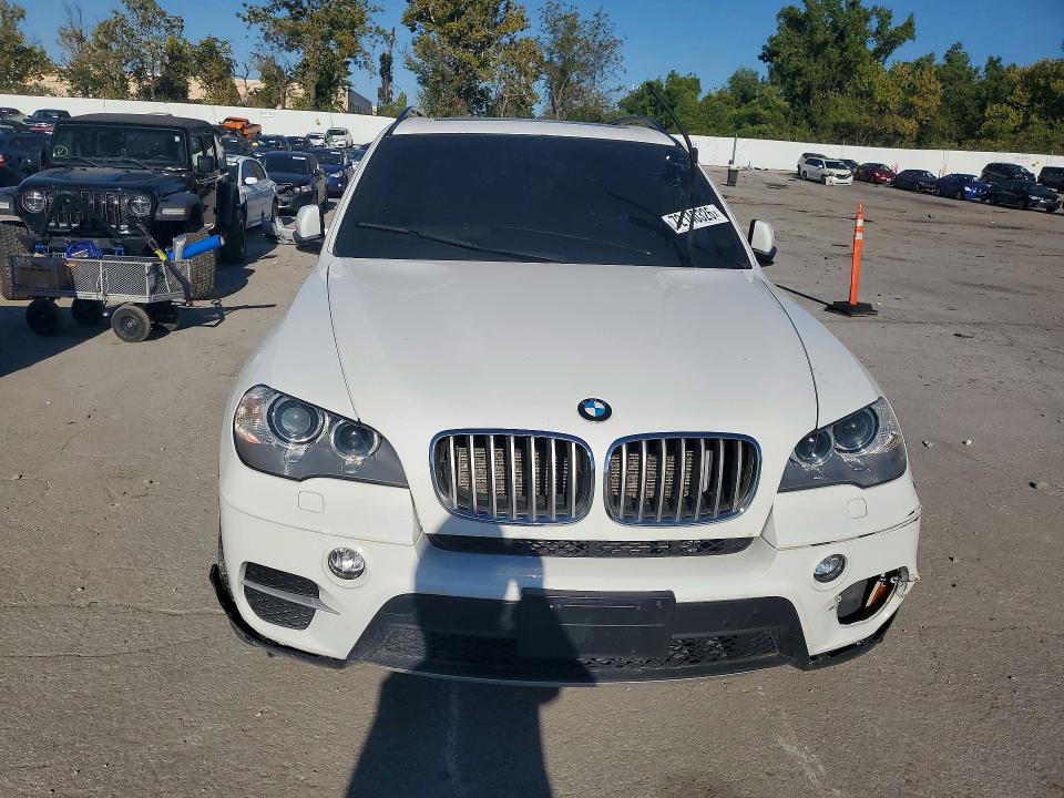 2013 Bmw X5 მანქანა იყიდება აუქციონზე, vin: 5UXZV4C56D0B16320, აუქციონის ნომერი: 72140326