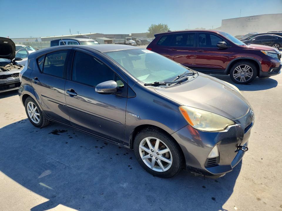 Продаж на аукціоні авто 2012 Toyota Prius C, vin: JTDKDTB33C1008016, номер лоту: 72414746