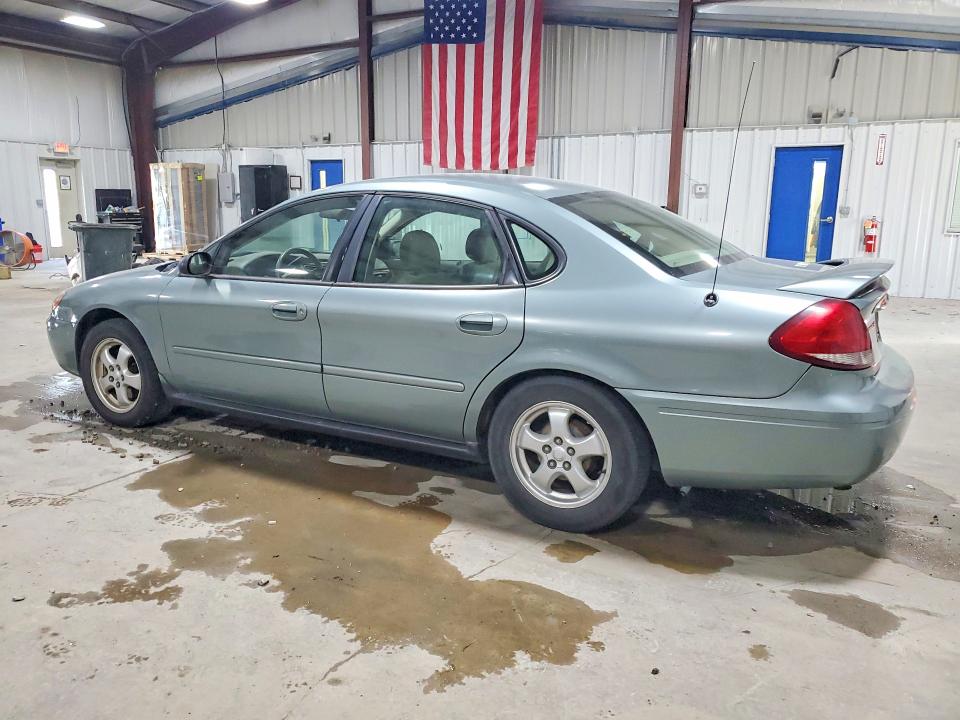 2005 Ford Taurus მანქანა იყიდება აუქციონზე, vin: 1FAFP53285A172932, აუქციონის ნომერი: 70948516