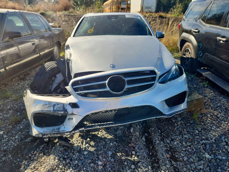 71606276 :رقم المزاد ، WDDHF0EB2GB211877 vin ، 2016 Mercedes-benz E مزاد بيع