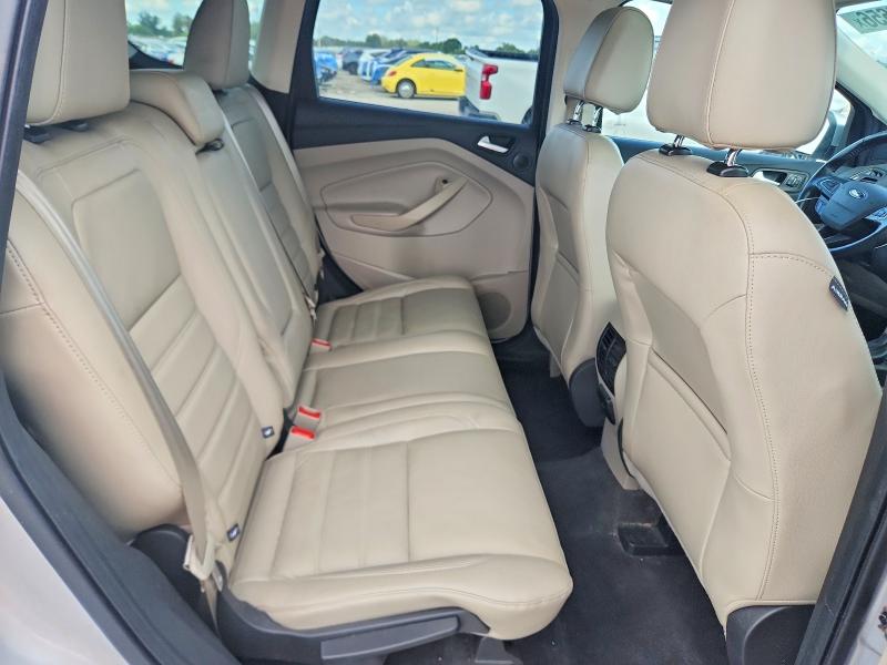 71462656 :رقم المزاد ، 1FMCU0J96HUA57995 vin ، 2017 Ford Escape مزاد بيع