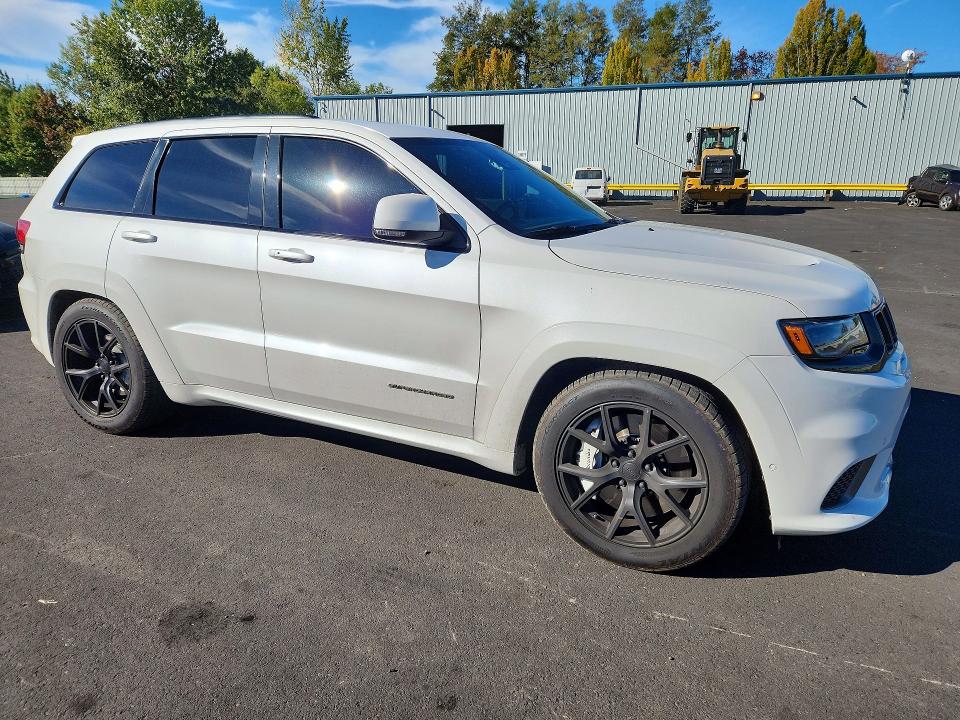 71855656 :رقم المزاد ، 1C4RJFN98JC318673 vin ، 2018 Jeep Grand Cherokee مزاد بيع