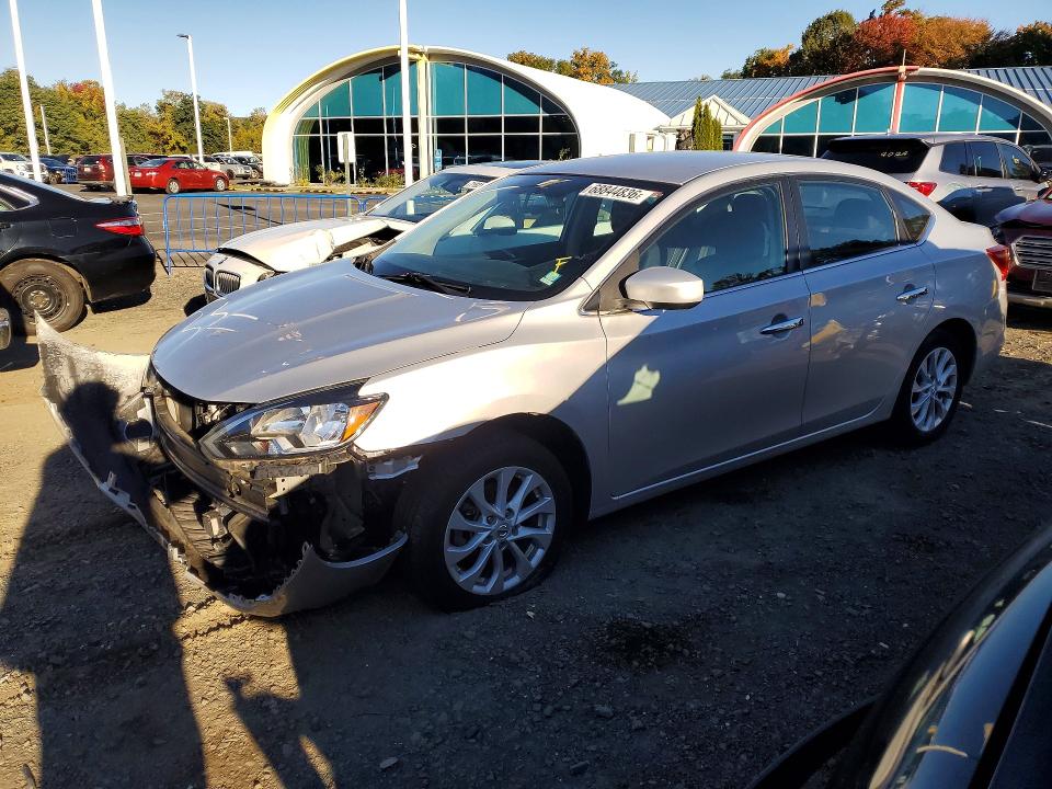2019 Nissan Sentra მანქანა იყიდება აუქციონზე, vin: 3N1AB7AP2KY286853, აუქციონის ნომერი: 68844836