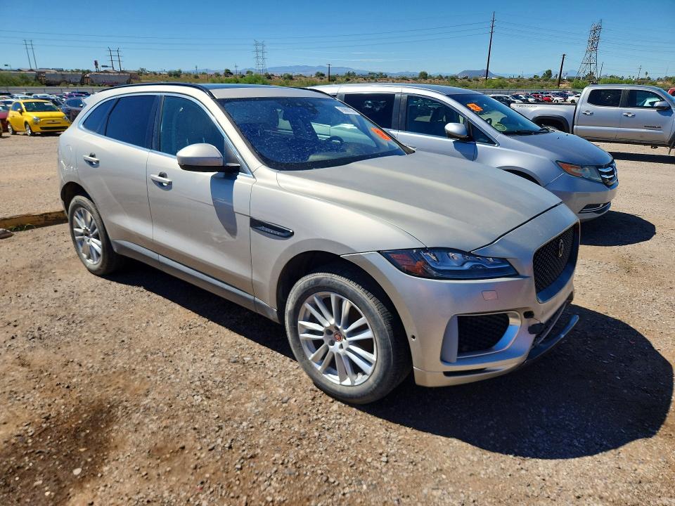 Продажа на аукционе авто 2017 Jaguar F-pace, vin: SADCK2BV0HA886441, номер лота: 70986106