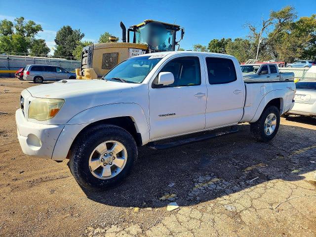 2005 Toyota Tacoma მანქანა იყიდება აუქციონზე, vin: 5TEKU72N65Z038886, აუქციონის ნომერი: 70339776
