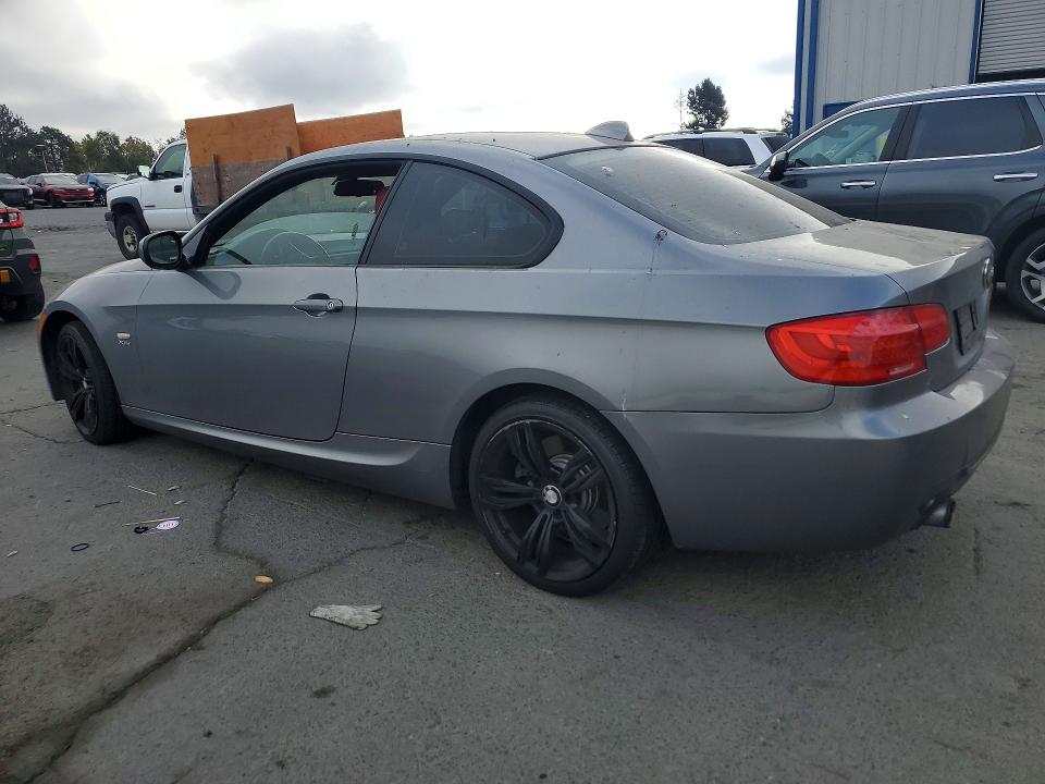 2011 Bmw 335 მანქანა იყიდება აუქციონზე, vin: WBAKF9C58BE261639, აუქციონის ნომერი: 71858486