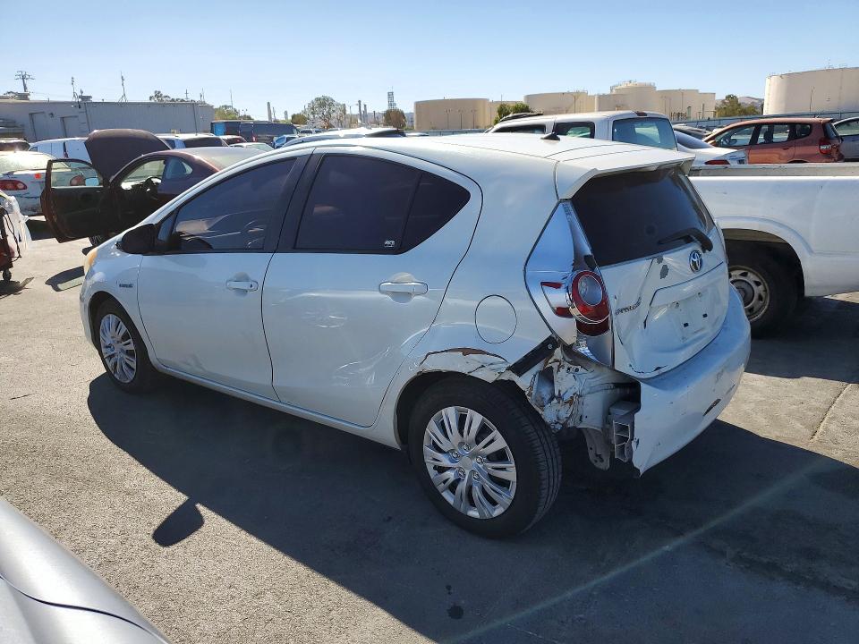 2013 Toyota Prius C მანქანა იყიდება აუქციონზე, vin: JTDKDTB31D1541712, აუქციონის ნომერი: 72954946