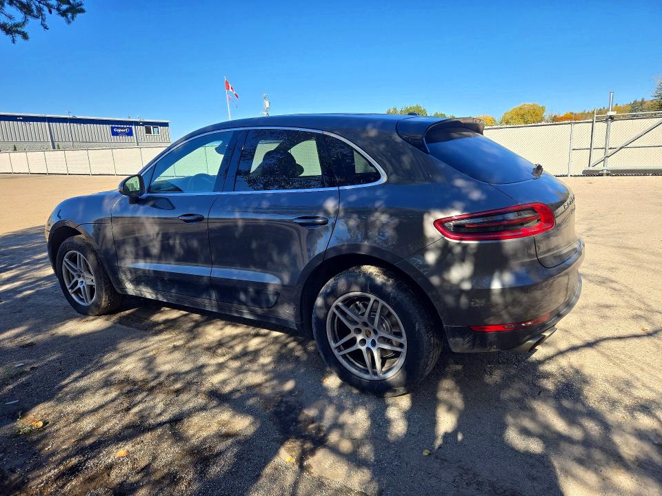 Aukcja sprzedaży 2015 Porsche Macan, vin: WP1AB2A57FLB70947, numer aukcji: 73613456