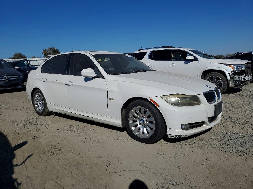 71787656 :رقم المزاد ، WBAPH53529A435683 vin ، 2009 Bmw 328 مزاد بيع