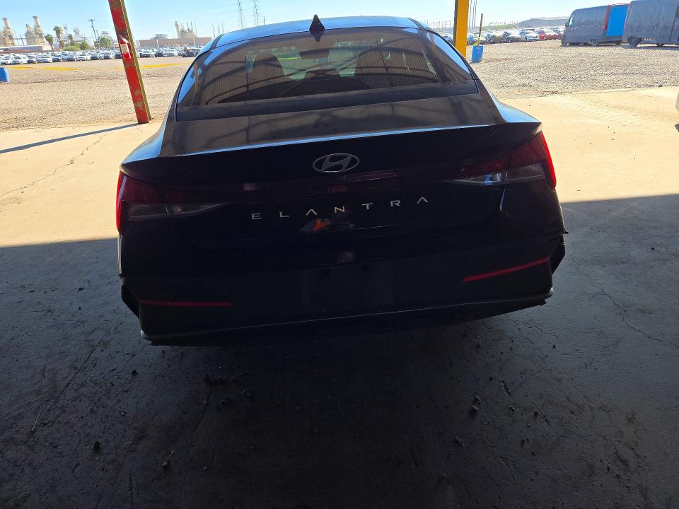71358976 :رقم المزاد ، KMHLM4DG6RU776697 vin ، 2024 Hyundai Elantra مزاد بيع