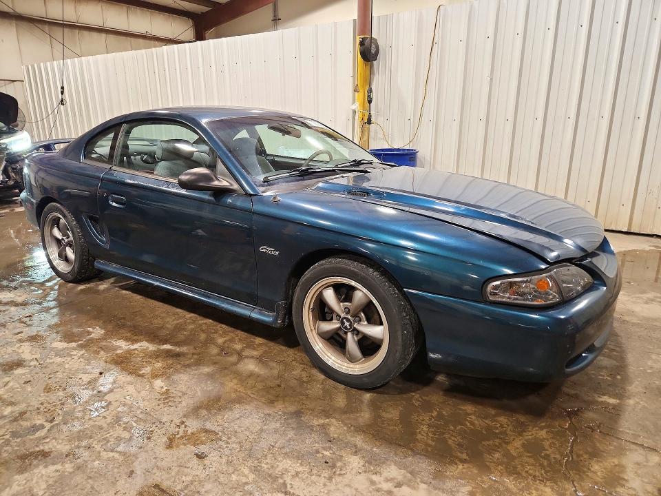 72029526 :رقم المزاد ، 1FALP42X0TF164477 vin ، 1996 Ford Mustang مزاد بيع
