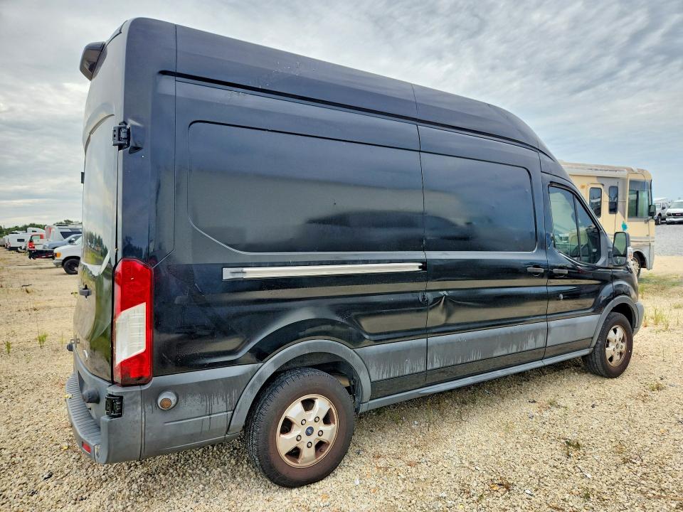 69925046 :رقم المزاد ، 1FTYR2XMXJKB30953 vin ، 2018 Ford Transit مزاد بيع