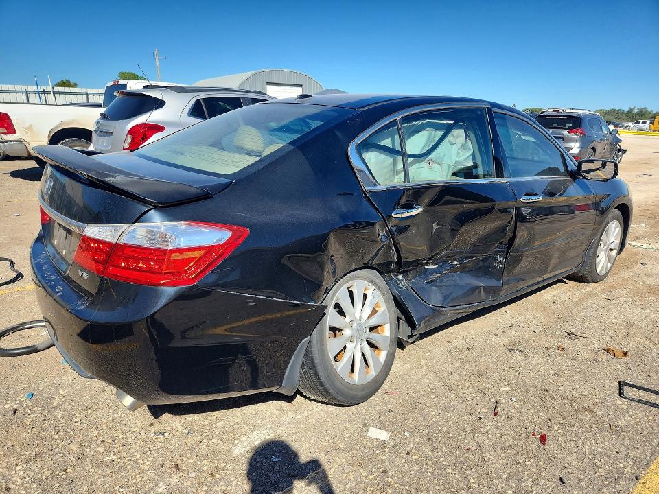 Продажа на аукционе авто 2013 Honda Accord, vin: 1HGCR3F82DA047341, номер лота: 71465296